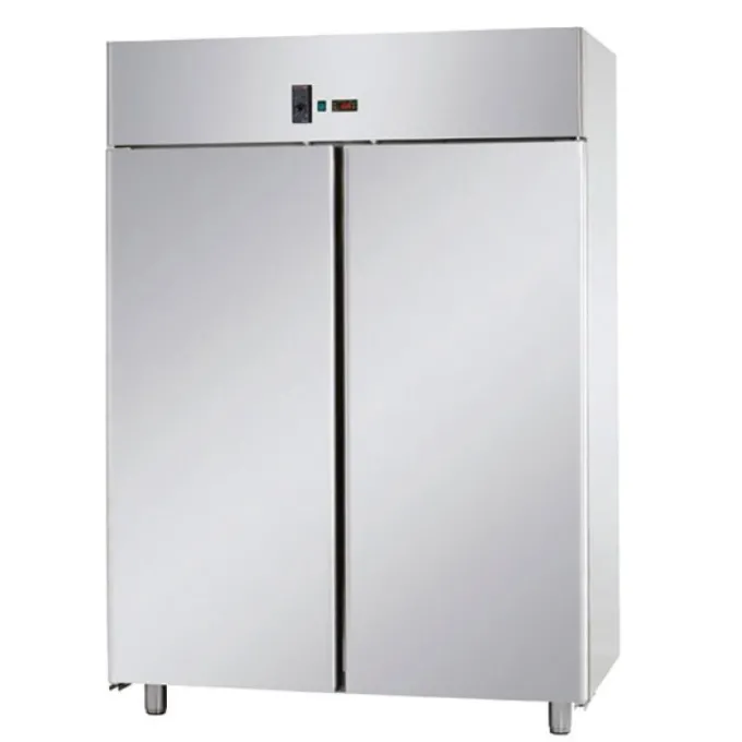 ARMOIRE PÂTISSIÈRE 2 PORTES PLEINES - POSITIVE VENTILÉ - 1400 LITRES - Isotech