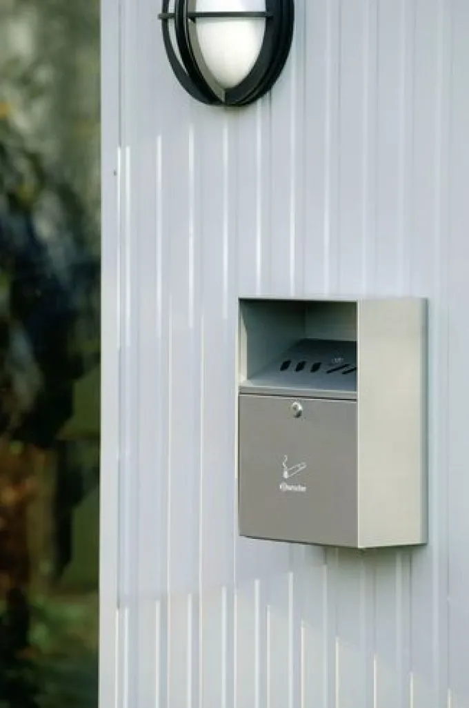 Cendrier mural en inox - argent - Bartscher