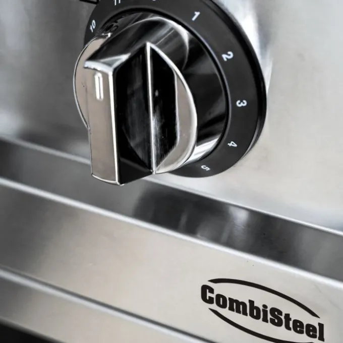 Cuisinière à Induction Professionnelle 4 Zones - Gamme 700 - Combisteel