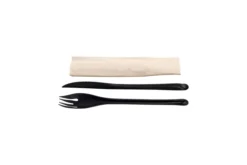 EKO Kit couvert noir 3 en 1 en CPLA : couteau + fourchette + serviette kraft - 500 unités - Betik