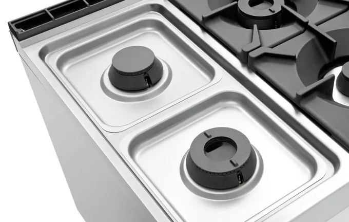 Fourneau à gaz 6 brûleurs - four électrique GN 2/1 et armoire neutre - Bartscher