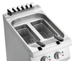 Friteuse Professionnelle - 2 x 9 Litres - 15 kW - sur Armoire - Bartscher