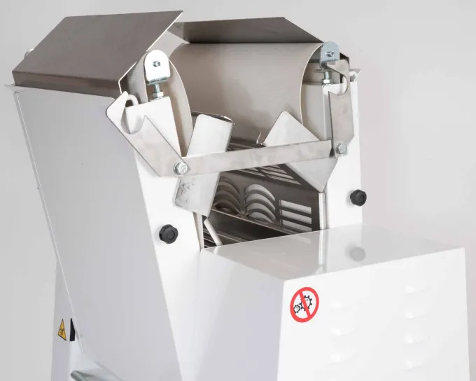 Laminoir à Pâtes Professionnel Table 1000 Etages – Edilser