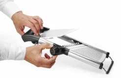 Mandoline Professionnelle - Lame Ultra-Affutée - Hendi