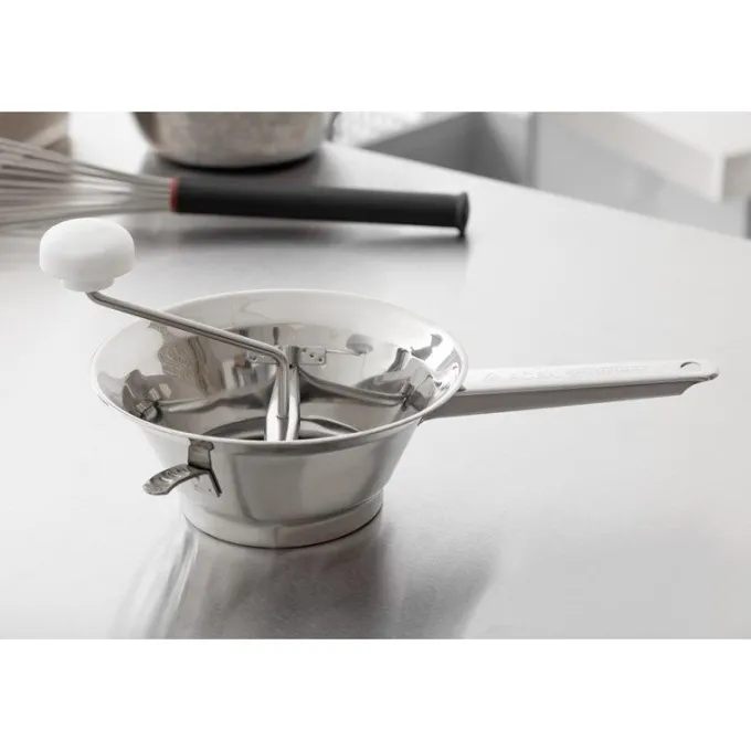 Moulin à légumes 203mm avec 3 disques