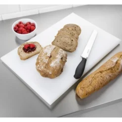 Planche à découper polyéthylène 45 x 33 cm blanche - Hygiplas