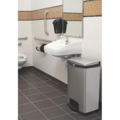 Poubelle à Pédale Frontale Inox Slim Jim Step-On 50L - Rubbermaid