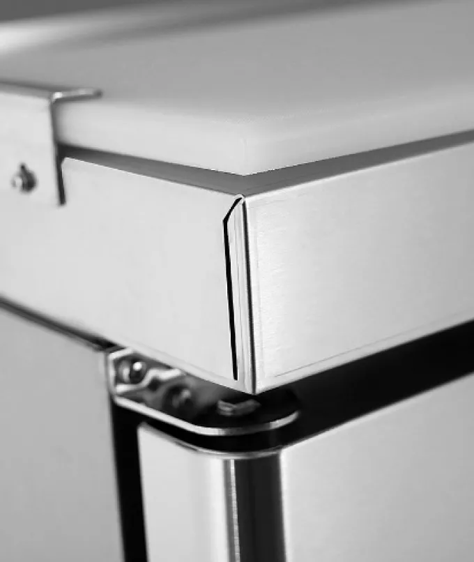 Saladette Réfrigérée 2 Portes 380 L - 12 Bacs GN 1/6 - Atosa