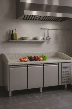 Table Pizza Réfrigérée 3 portes Profondeur 800 - Combisteel