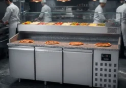 Table Pizza Réfrigérée 3 portes série 800 - Combisteel