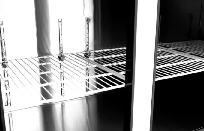 Table Réfrigérée Positive 3 Portes avec Dosseret - 470 Litres - Atosa